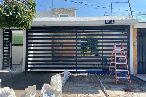 Foto de inmueble en Jaime Gomez, Col. Paseos del Sol C.P. 45079, Zapopan