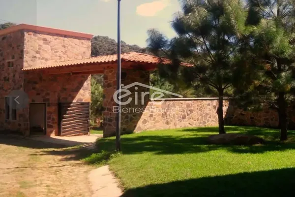 Foto de inmueble en  , Col. Jardín Real de Mazamitla C.P. 49515, Mazamitla