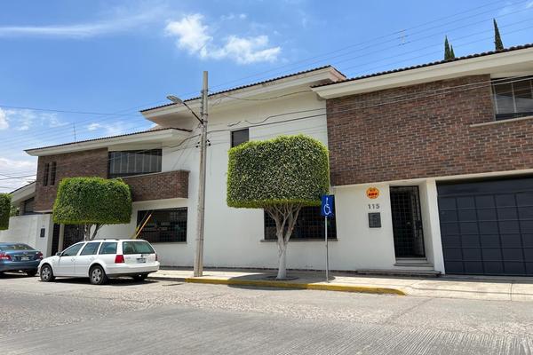 Foto de inmueble en  , Col. Jardín C.P. 78270, San Luis Potosí