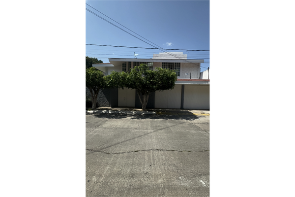 Foto de inmueble en  , Col. Jardinadas C.P. 59680, Zamora