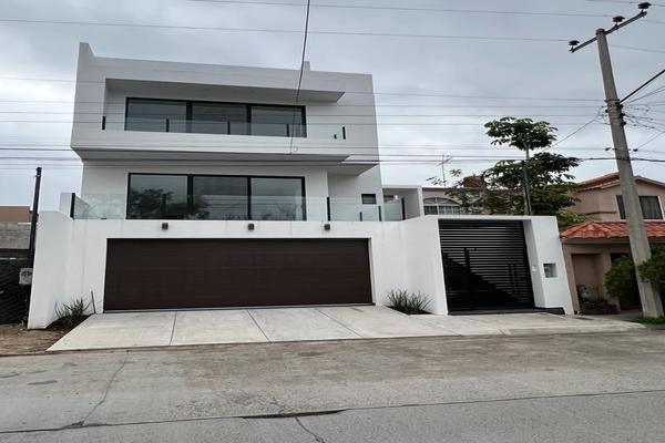 Foto de inmueble en  , Col. Jardines de Chapultepec S-E C.P. 22034, Tijuana