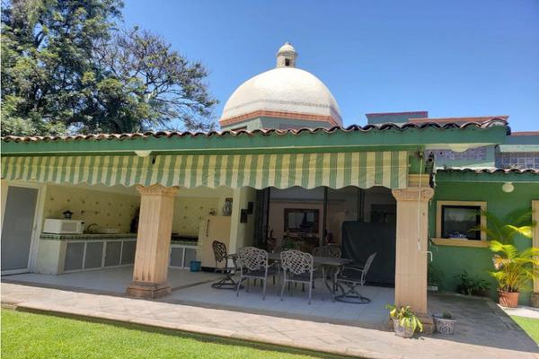 Foto de inmueble en  , Col. Jardines de Cuernavaca C.P. 62360, Cuernavaca
