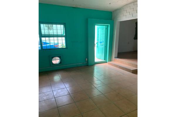 Foto de inmueble en  , Col. Jardines de Cuernavaca C.P. 62360, Cuernavaca