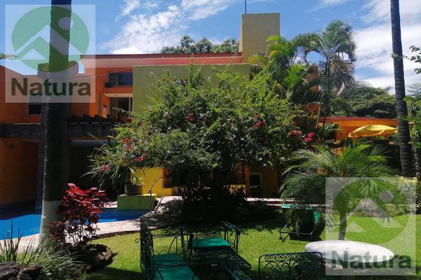 Foto de inmueble en  , Col. Jardines de Cuernavaca C.P. 62360, Cuernavaca