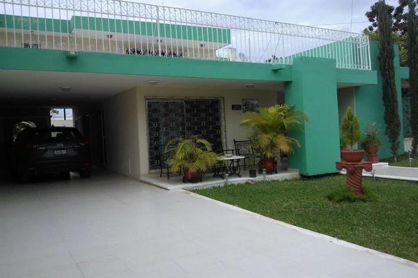 Foto de inmueble en JARDINES DE MERIDA, Col. Jardines de Mérida C.P. 97135, Mérida