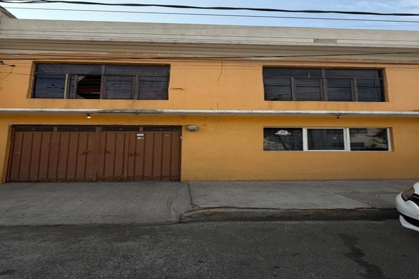 Foto de inmueble en  , Col. Jardines de Morelos Sección Bosques C.P. 55070, Ecatepec de Morelos
