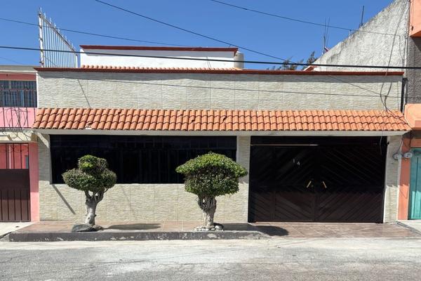 Foto de inmueble en  , Col. Jardines de Morelos Sección Bosques C.P. 55070, Ecatepec de Morelos