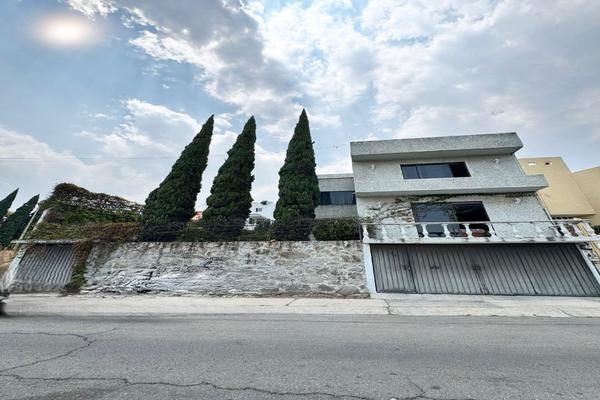 Foto de inmueble en  , Col. Jardines de Satélite C.P. 53129, Naucalpan de Juárez