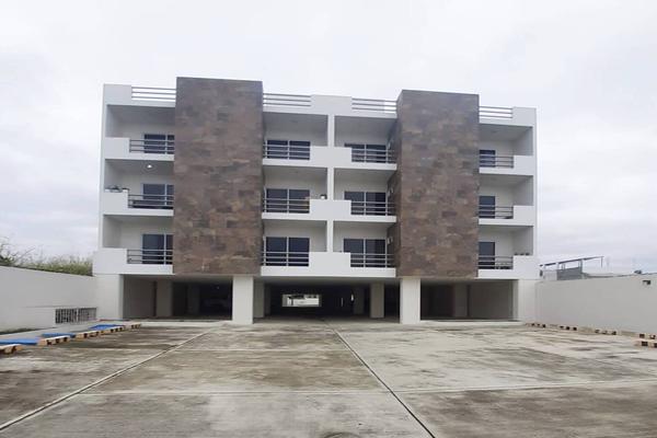 Foto de inmueble en JARDINES DE TUXPAN, Col. Jardines de Tuxpan C.P. 92890, Tuxpan