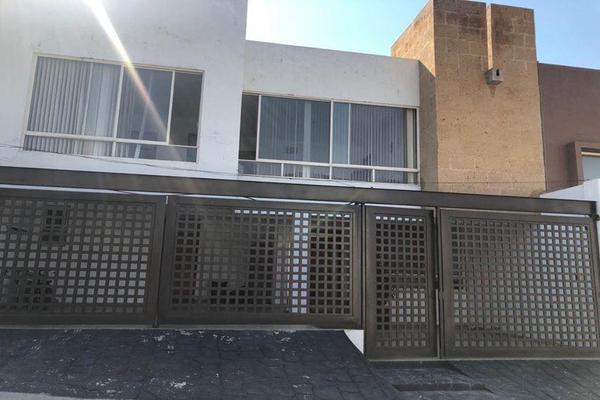 Foto de inmueble en  , Col. Jardines del Campestre C.P. 37128, León