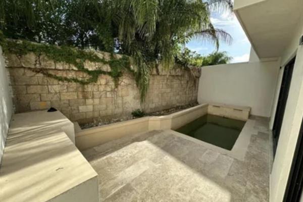 Foto de inmueble en  , Col. Jardines del Norte de Prado Norte C.P. 97139, Mérida