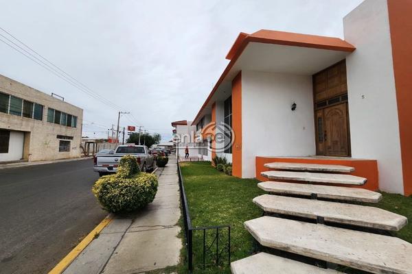 Foto de inmueble en jardines, Col. Jardines de Durango C.P. 34200, Durango