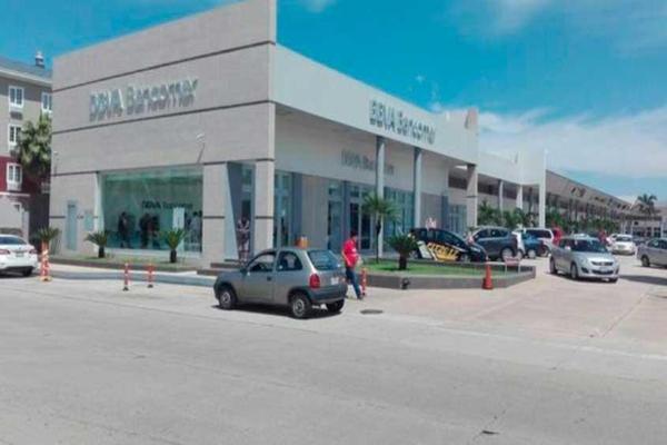 Foto de inmueble en Javier Anaya Villazón Col. Santa Rosa. Plaza Quadrum Local 5-B, Col. Santa Rosa C.P. 96538, Coatzacoalcos