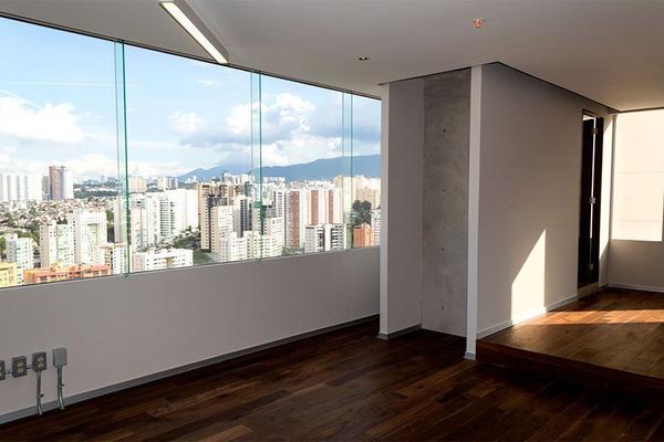 Foto de inmueble en Avenida Jesús del Monte #s/n, Col. Jesús del Monte C.P. 05260, Cuajimalpa de Morelos
