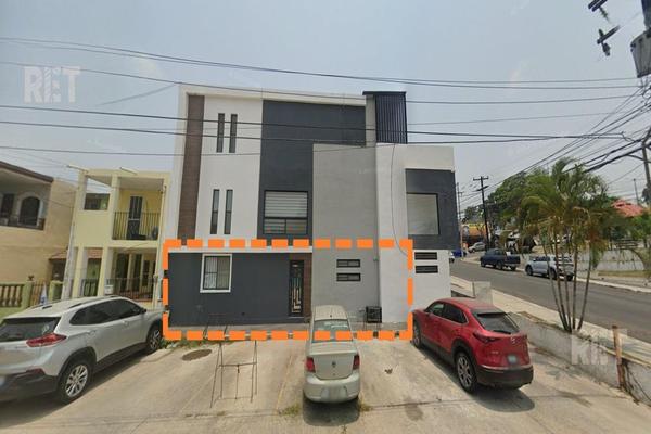 Foto de inmueble en  , Col. Jesús Elias Piña I, II Y III C.P. 89365, Tampico
