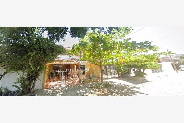 Foto de inmueble en JESUS GALINDO Y VILLA, Col. Jardines del Nilo C.P. 44860, Guadalajara