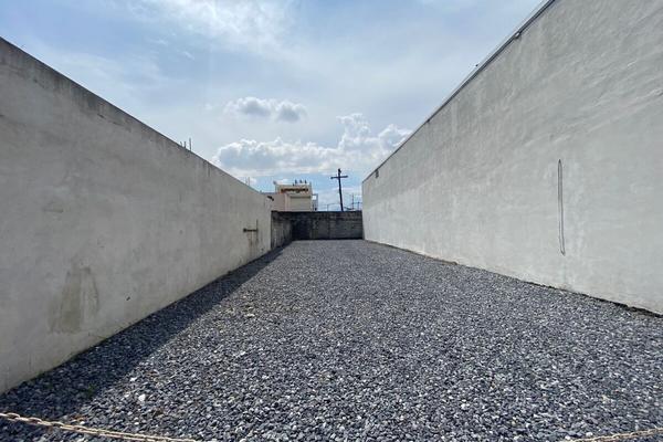 Foto de inmueble en Jesus M. Garza, Col. MartÍnez C.P. 64550, Monterrey