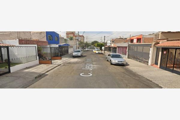 Foto de inmueble en JESUS URUETA #0, Col. El Mirador C.P. 44370, Guadalajara
