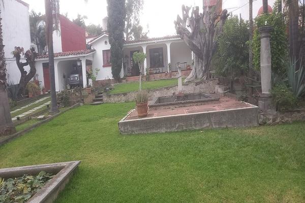Foto de inmueble en  , Col. Jiquilpan C.P. 62170, Cuernavaca