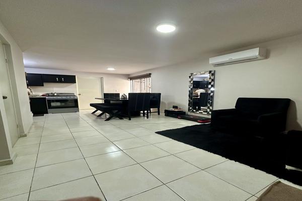 Foto de inmueble en Jorge Luis Borges, Col. Asturias Residencial C.P. 66620, Apodaca