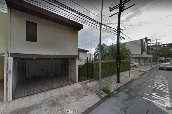 Foto de inmueble en José Benitez No. 2311. Col. Chepevera, Monterrey, N. L., Col. Chepevera C.P. 64030, Monterrey