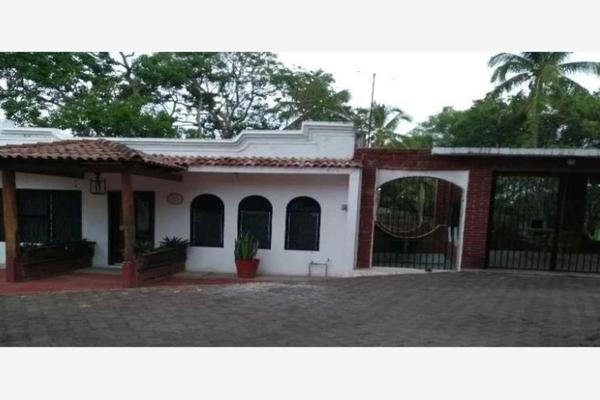 Foto de inmueble en JOSÉ G ALCARÁZ, Col. El Diezmo C.P. 28010, Colima