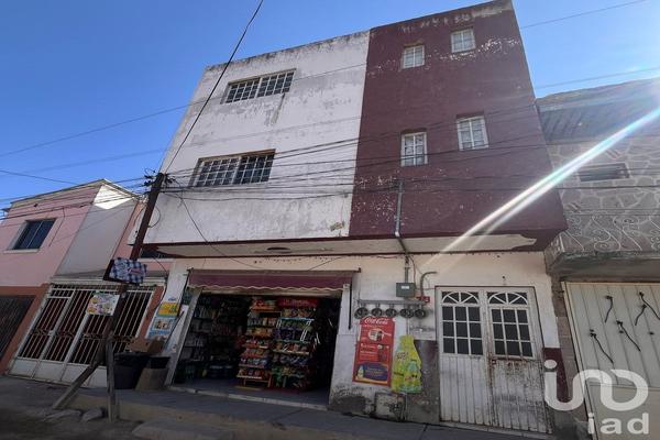 Foto de inmueble en Jose Lopez Portillo #159, Col. Estrada C.P. 45200, Zapopan