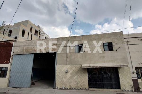 Foto de inmueble en José Luis Verdia, Col. San Juan de Dios C.P. 44360, Guadalajara