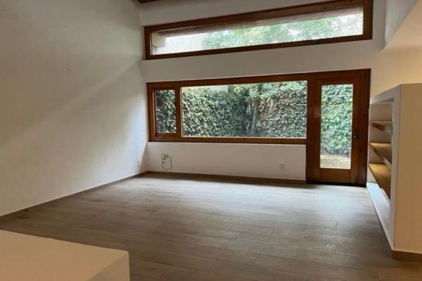 Foto de inmueble en Jose Maria Castorena #611, Col. El Molino C.P. 05240, Cuajimalpa de Morelos