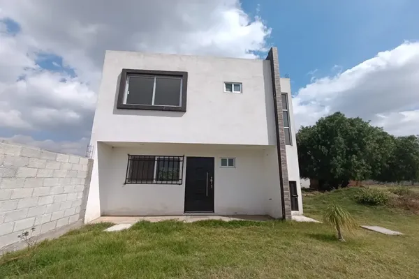 Foto de inmueble en JOSE MARIA MORELOS, Col. San Francisco Ocotlán (Ocotlán) C.P. 72680, Coronango