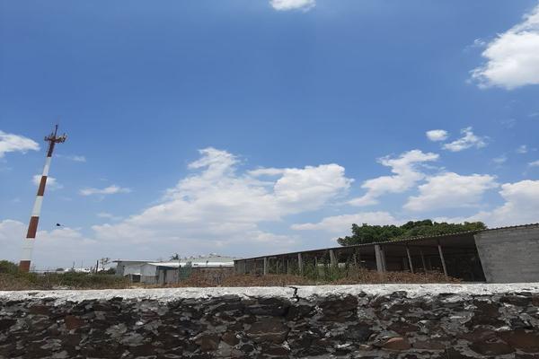 Foto de inmueble en jose maria, Col. San José el Alto C.P. 76147, Querétaro