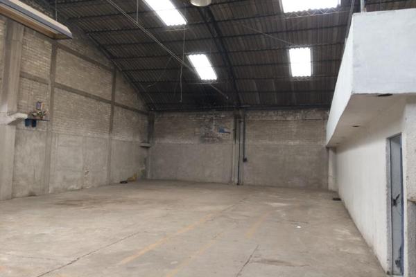 Foto de inmueble en JOSE NEGRETE HERRERA #5, Col. Prof. Cristóbal Higuera C.P. 52940, Atizapán de Zaragoza