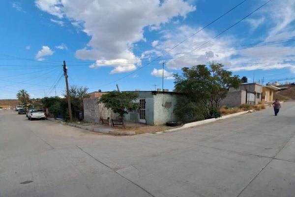 Foto de inmueble en Jose Vasconcelos, Col. Lázaro Cárdenas y Etapas C.P. 31063, Chihuahua