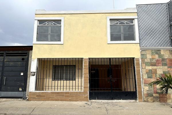 Foto de inmueble en jua de la barrera #201, Col. Coyula C.P. 45410, Tonalá