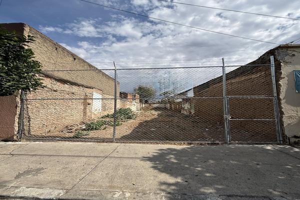 Foto de inmueble en Juan Álvarez, Col. Santa Teresita C.P. 44600, Guadalajara