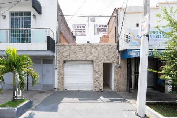 Foto de inmueble en JUAN DE DIOS ROBLEDO, Col. San Juan Bosco C.P. 44730, Guadalajara