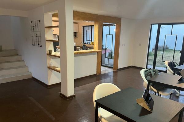 Foto de inmueble en Juan escutia, Col. Morelos C.P. 42040, Pachuca de Soto