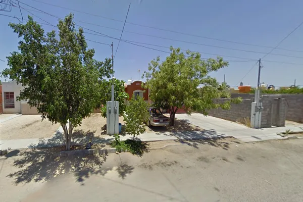 Foto de inmueble en JUAN J ENCINAS, Col. Ayuntamiento C.P. 23088, La Paz