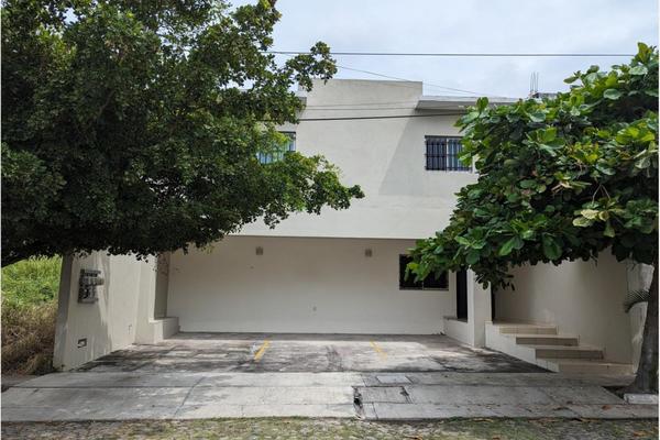 Foto de inmueble en Juan José arreola #267, Col. Jardines Vista Hermosa C.P. 28017, Colima