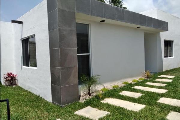 Foto de inmueble en  , Col. Juan Morales C.P. 62826, Yecapixtla