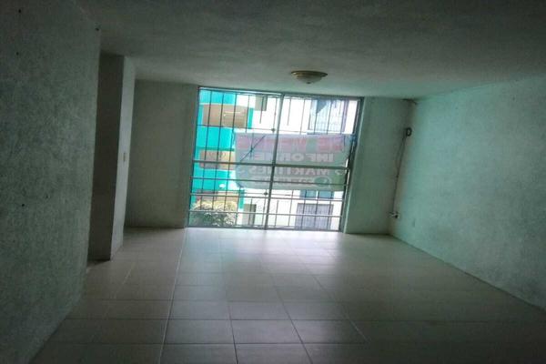 Foto de inmueble en Juan N Mirafuentes, Col. Los Reyes C.P. 08620, Iztacalco