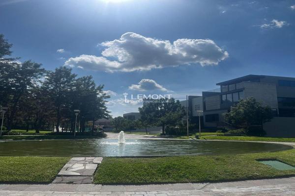 Foto de inmueble en juan palomar y arias, Col. Vallarta Universidad C.P. 45110, Zapopan