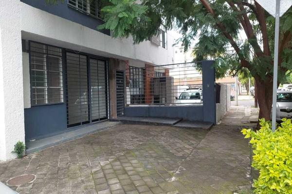 Foto de inmueble en Juan Ruiz de Alarcón, Col. Arcos C.P. 44130, Guadalajara