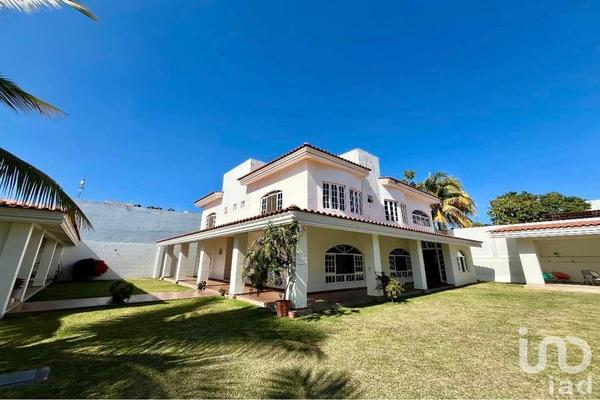 Foto de inmueble en Juan Rulfo #92, Col. Jardines Vista Hermosa C.P. 28017, Colima