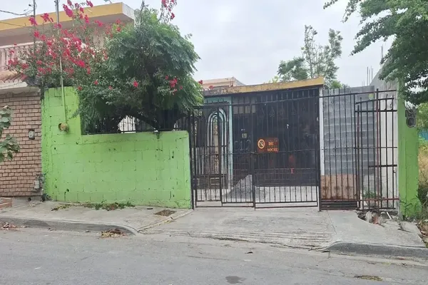 Foto de inmueble en Juan Sarabia #100, Col. CROC Infonavit C.P. 64200, Monterrey