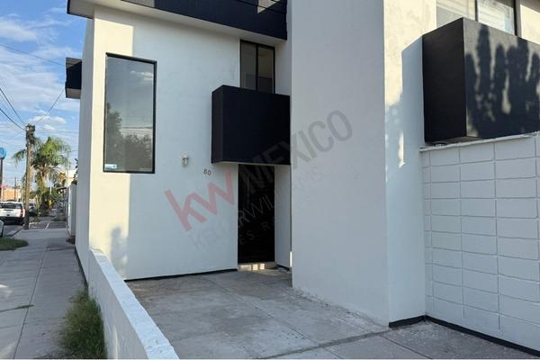 Foto de inmueble en Juan Terrazas #80, Col. Los Ángeles C.P. 27148, Torreón
