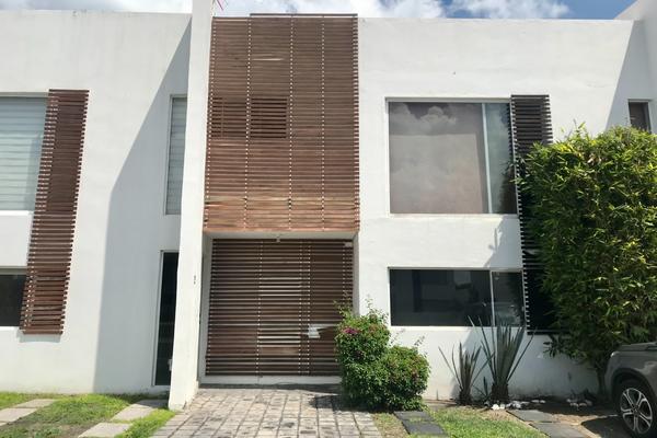 Foto de inmueble en  , Col. Juriquilla Santa Fe C.P. 76230, Querétaro