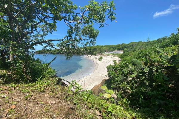 Foto de inmueble en KM14 Camino a Punta de MIta, Col. Punta de Mita C.P. 63734, Bahía de Banderas