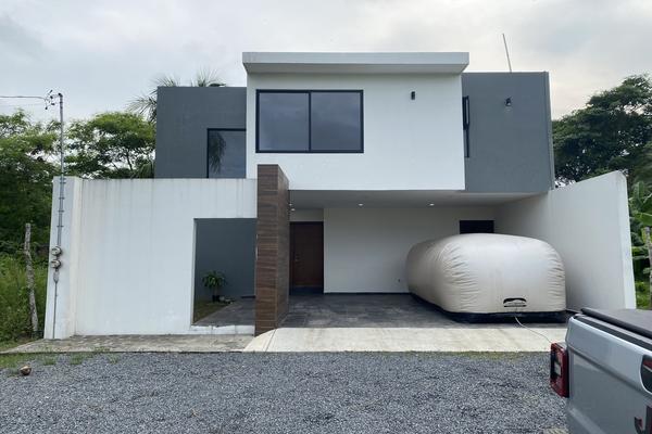 Foto de inmueble en , Col. La Calzada C.P. 92773, Tuxpan