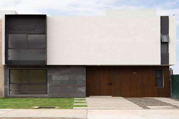 Foto de inmueble en  , Col. La Cantera C.P. 58880, Tarímbaro